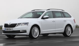 skoda octavia estate tracking front