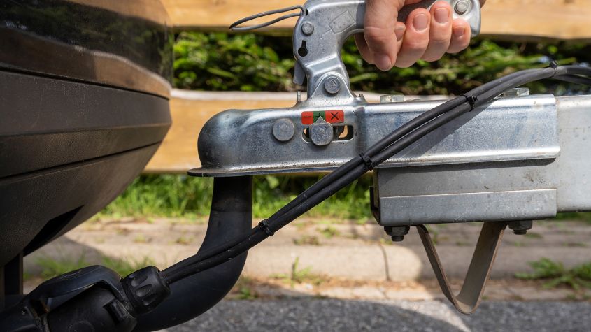 image of "Driver whose towbar voided his insurance wins payout"