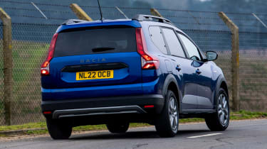 New Dacia Jogger - rear action