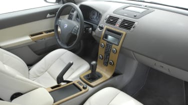 Volvo V50 D5 SE Lux interior