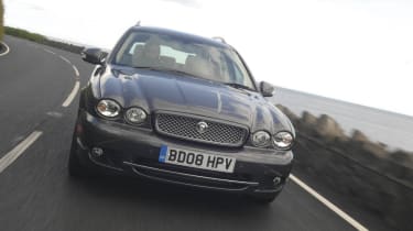 Jaguar X-Type