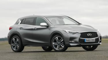 Used Infinti Q30 - front