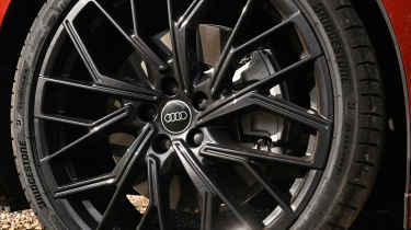 Audi A6 e-Hybrid - wheel