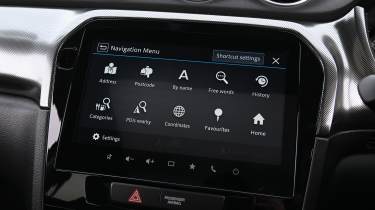 Suzuki Vitara - infotainment screen