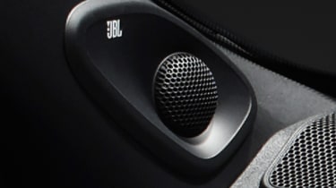 Toyota GR Yaris - speaker