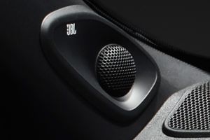 Toyota GR Yaris - speaker