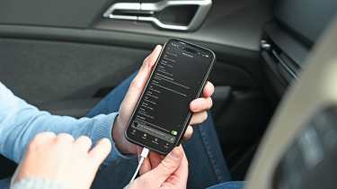  Car Audio test - connecting phone