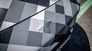 Polestar 4 SUV - badge