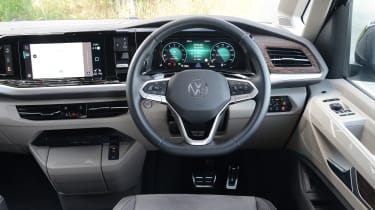 Volkswagen Multivan - interior