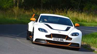 Aston Martin Vantage GT12 - front