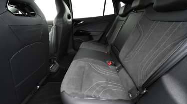 Volkswagen ID.5 Pro Black Edition - rear seats