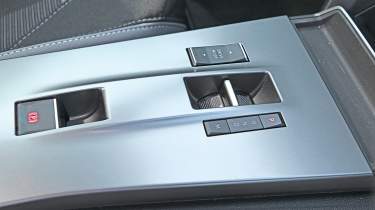 Vauxhall Mokka - centre console