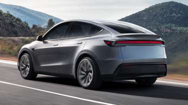 Tesla Model Y - rear tracking