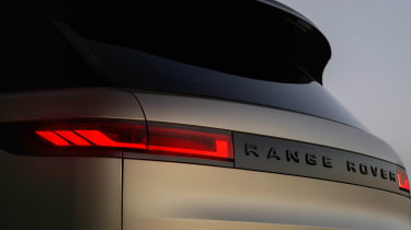 Range Rover Sport SV - rear detail