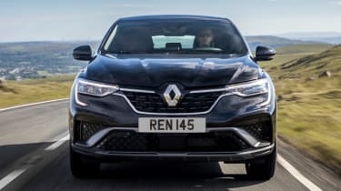Renault Arkana - full front