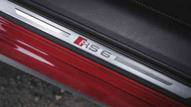 Audi RS 6 Avant - RS 6 sill plate