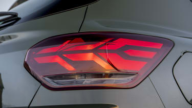 Dacia Sandero Stepway - tail-lights