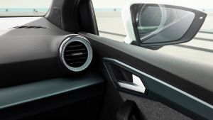 SEAT Arona facelift - interior