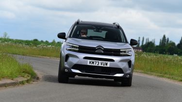 Citroen C5 Aircross - front cornering