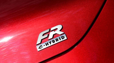 SEAT Leon e-Hybrid long termer - first report FR badge