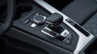 Audi S5 Coupe 2016 - centre console