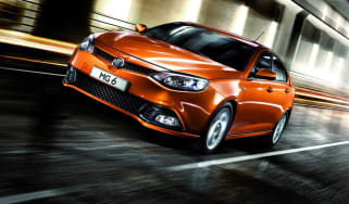 MG Motors MG6 saloon front tracking