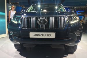 Toyota Land Cruiser - Frankfurt full front