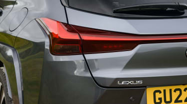 Lexus UX 250h - tailights