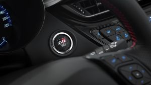 Toyota%20C-HR%20GR%20Sport-3.jpg