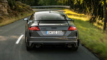 Audi TT RS Coupe iconic edition - rear tracking