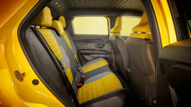 Renault 5 - rear seats