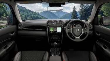 Suzuki Vitara Kuro interior
