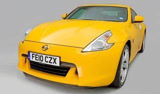 Nissan 370Z front