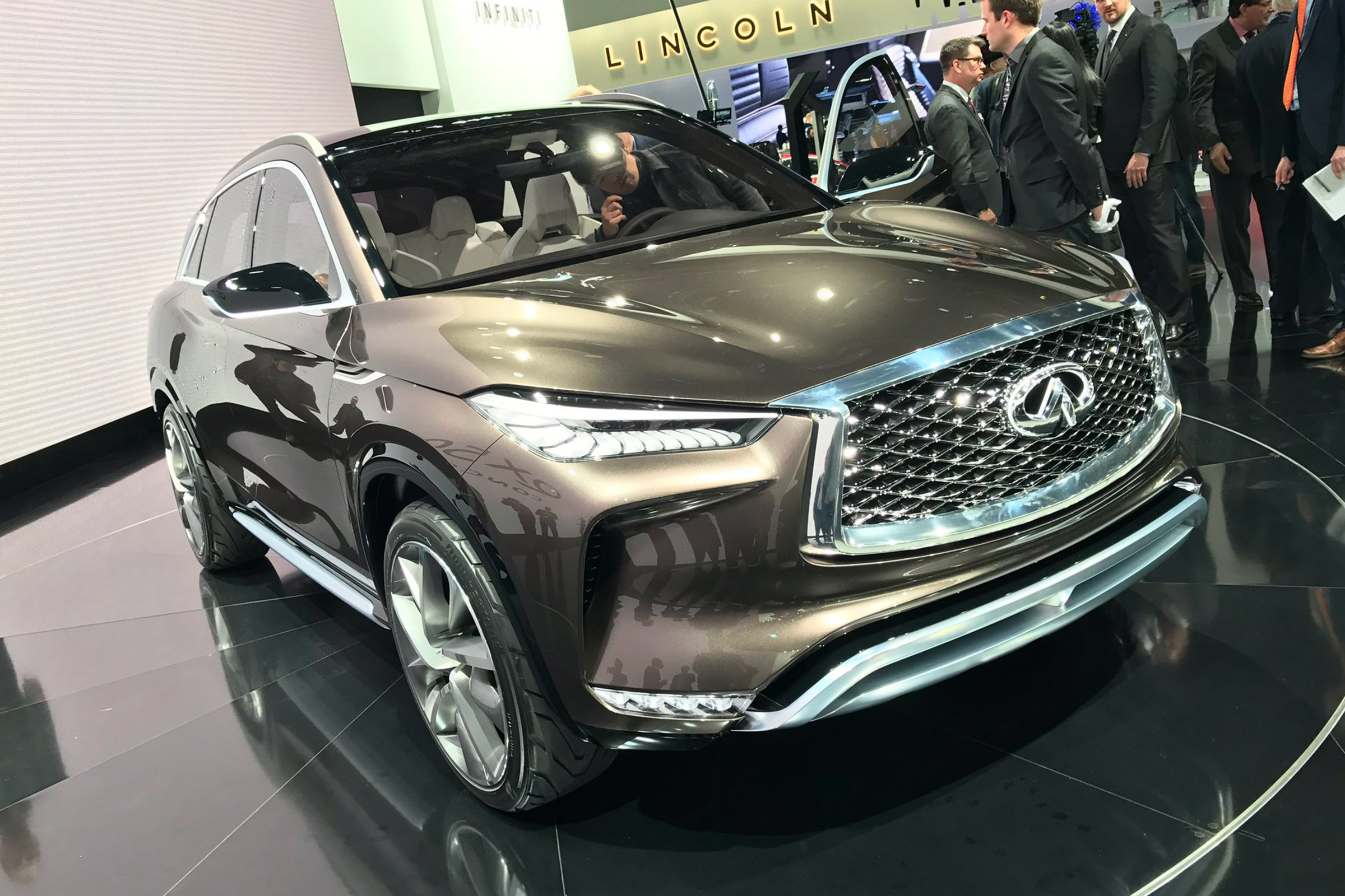 Infiniti QX50 Concept makes debut at Detroit  Auto Express