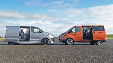 Ford Transit Custom and Vauxhall Vivaro - face-to-face static (doors open)
