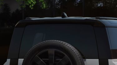 Land Rover Defender Vertex - rear detail