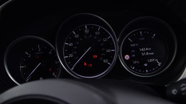 Mazda 6 Tourer dials