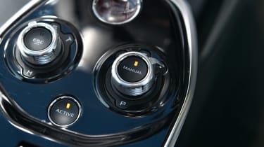 McLaren GT - centre console detail