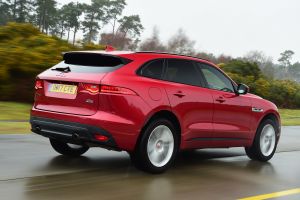 Jaguar F-Pace - rear