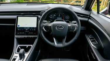 Lexus LBX - dashboard