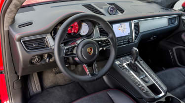 Porsche Macan GTS interior