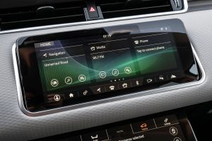 Range Rover Evoque infotainment