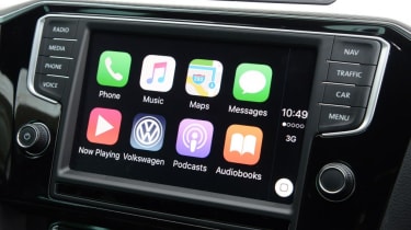 Volkswagen Passat GTE - Apple CarPlay