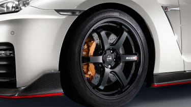 Nissan GT-R Nismo - wheel detail