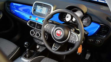 Fiat 500X - Interior above