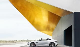 Jaguar F-Type Targa mockup
