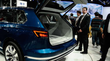 Volkswagen T-Prime Concept - Beijing Motor Show - boot open