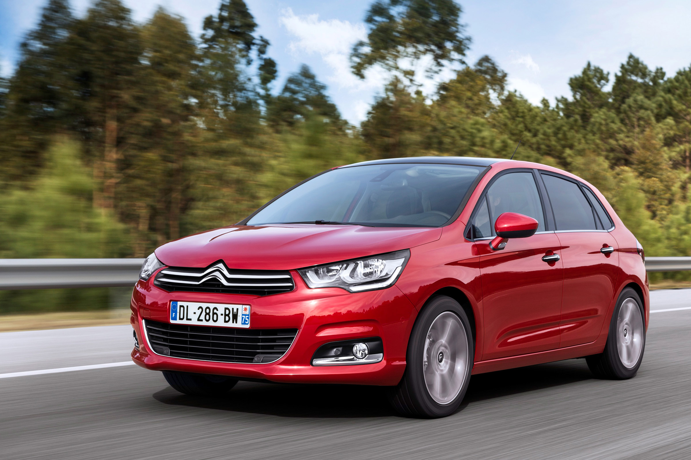 Citroen C4 BlueHDI diesel review | Auto Express