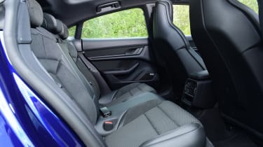 Porsche Taycan 4S - rear seats