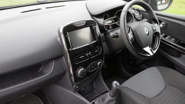 Used Renault Clio - cabin